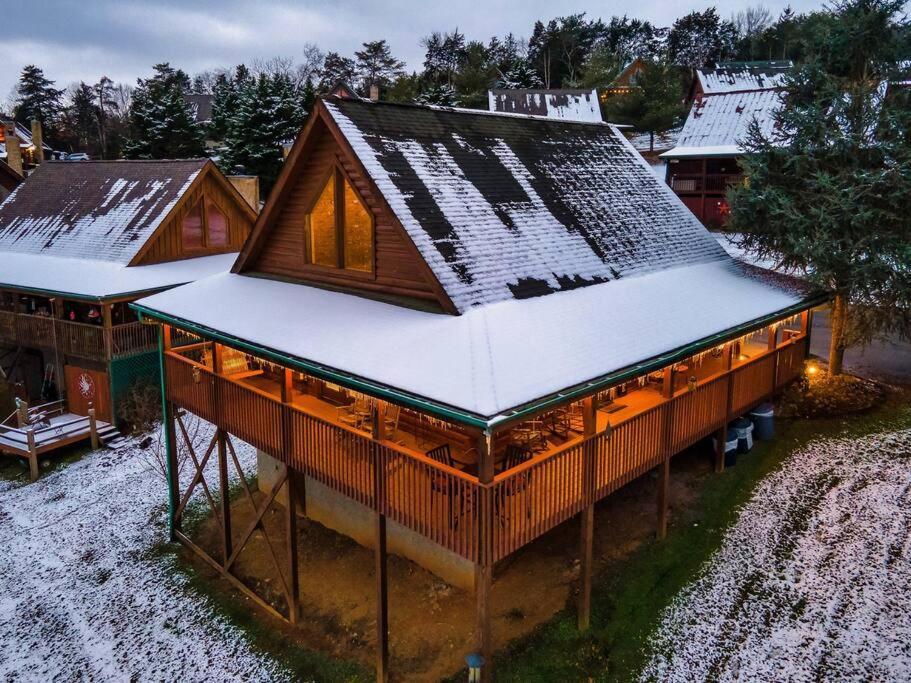Cabin With New Hot Tub, Near Dollywood .2Bd.2Ba.Sleeps6.Bbq سيفيرفيل المظهر الخارجي الصورة